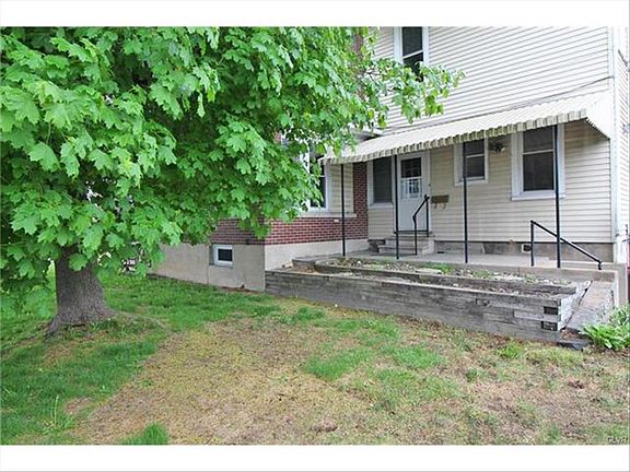 2nd image of 108 E 21st St
