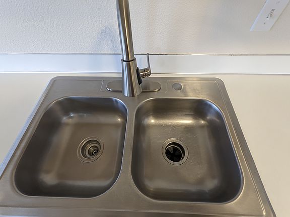 2nd image of 1765 SW Tamarack St #14