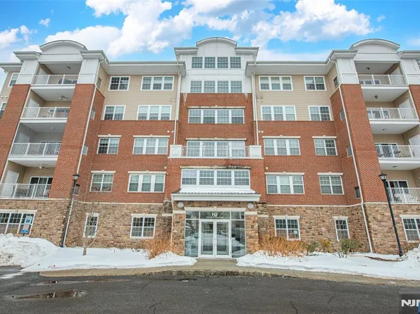 10323 Warrens Way, Wanaque, NJ 07465