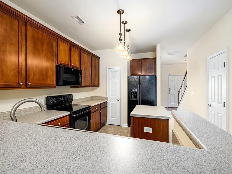 1619 Snowmass Way — Photo 5