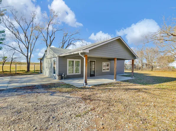 3425 N Edwards St, Wichita, KS 67204