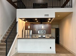 7319 N John Ave SUITE 202, Portland, OR 97203