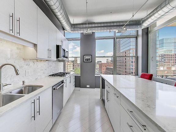 5th image of 1001 W Madison St APT 710