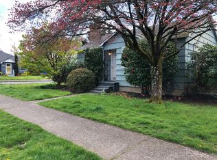 6434 SE Woodward St, Portland, OR 97206