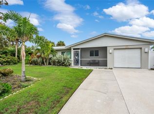 631 Coral Dr, Nokomis, FL 34275