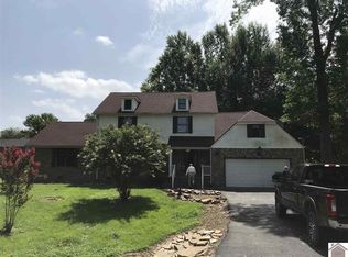 224 Westside Dr, Paducah, KY 42001