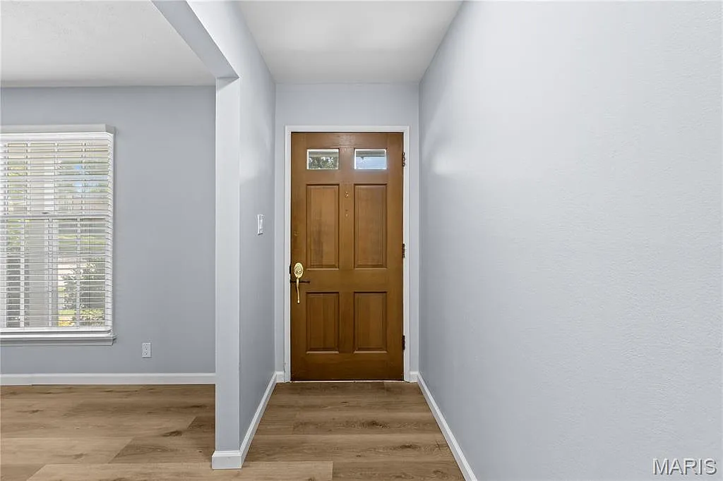 4 bed, 3.0 bath, 1488 sqft, $3,200 — Photo 3