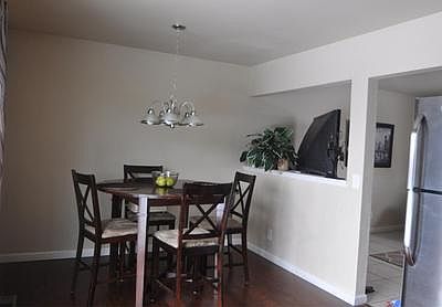 Large eating area adjacent to kitchen