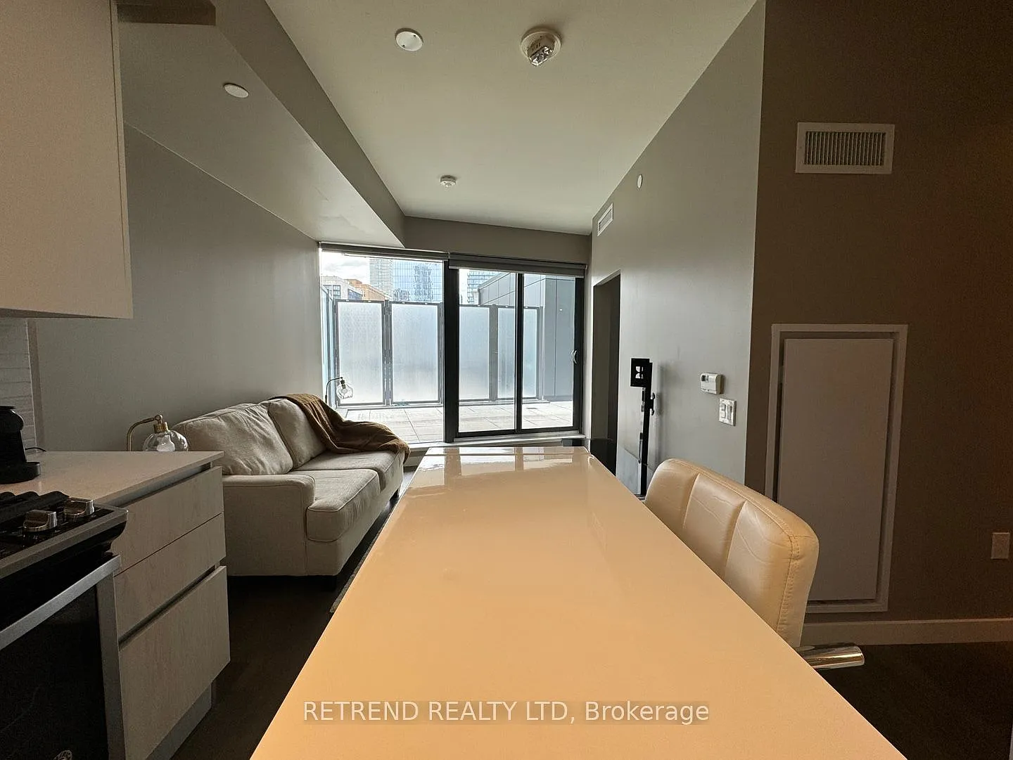 2 bed, $2,450 — Photo 4