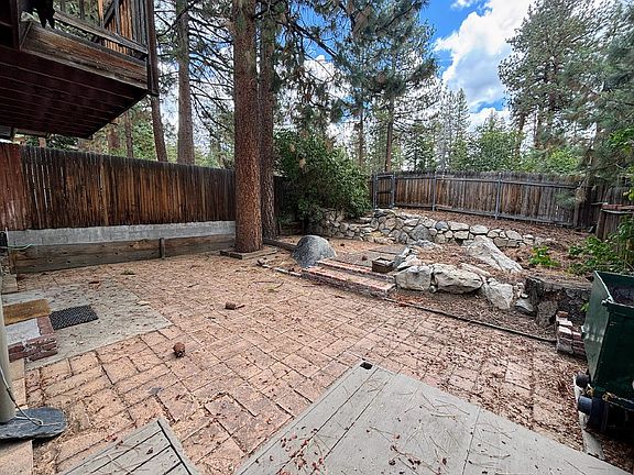2nd image of 206 Gold Hill Rd