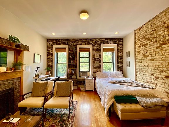 2nd image of 527 W 141st St #5A