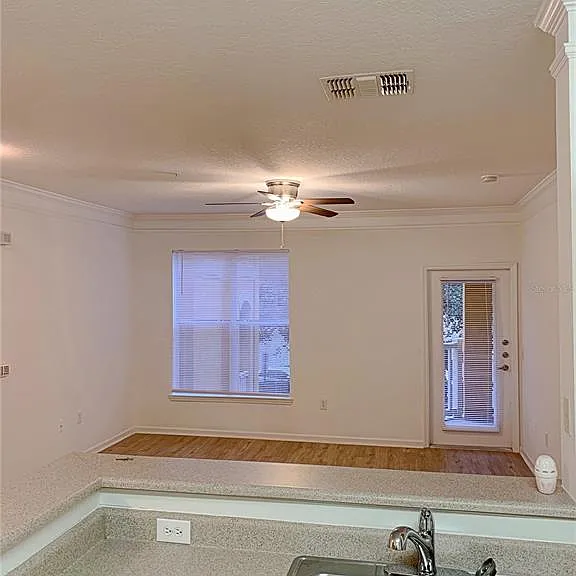 8848 Villa View Cir #203 — Photo 9