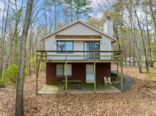 126 Crescent Ln, Clarksville, VA 23927