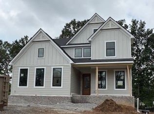 7716 Hatcher Heights Dr, Fairview, TN 37062