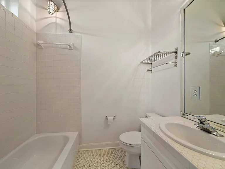 1514 Stanford St — Photo 31