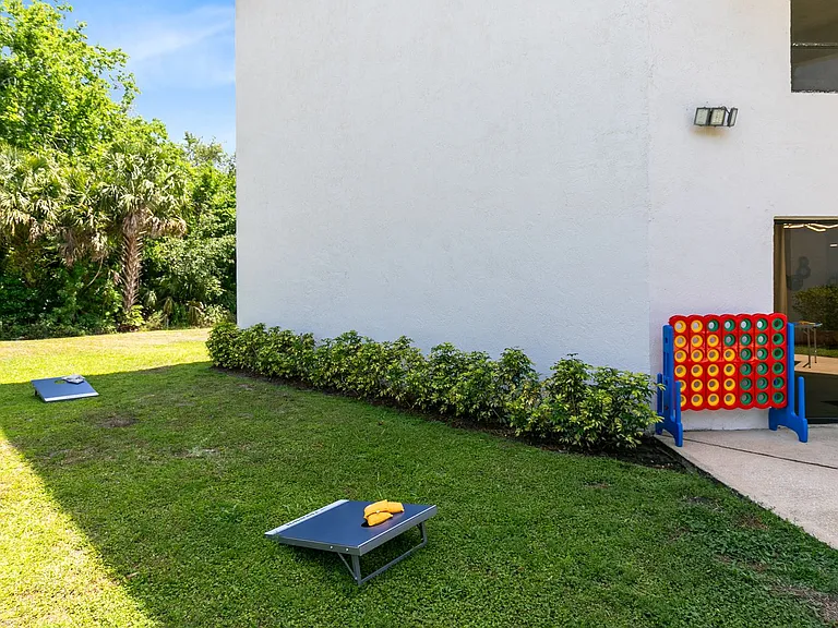 Oasis - 3165 South St. — Photo 103