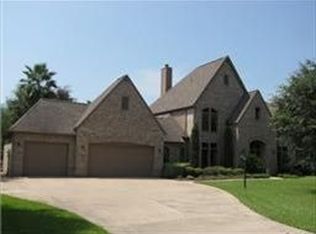 5526 W River Dr, Richmond, TX 77406