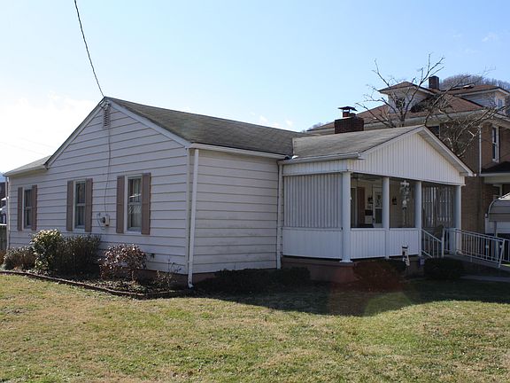 2nd image of 306 Greenbrier Ave