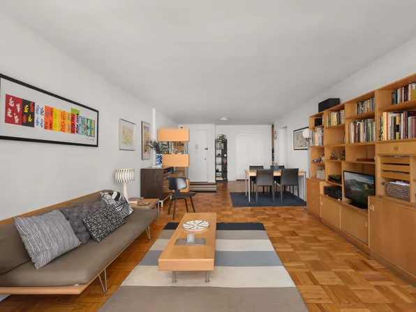 139 East 33rd Street image 4 of 9