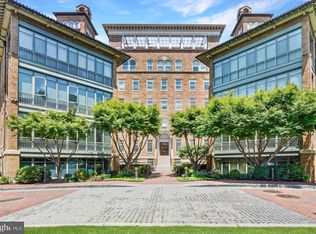 Columbia Condominiums, Washington, DC 20036