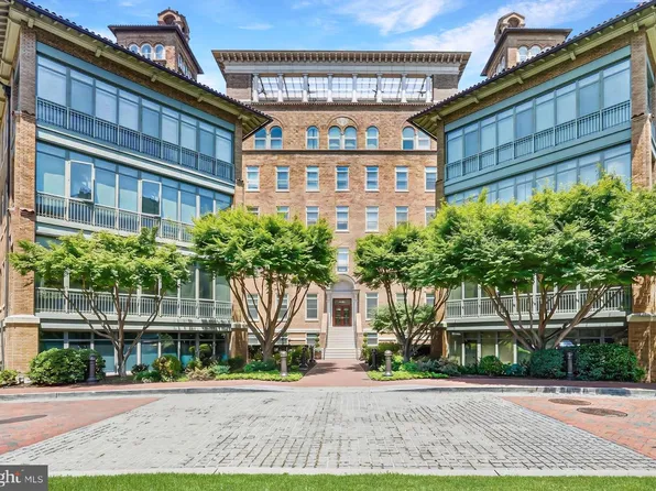 2425 L St NW APT 939, Washington, DC 20036