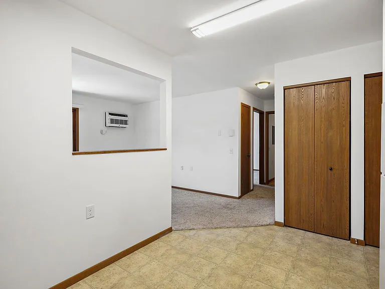 501 Alan Dr #204 — Photo 7
