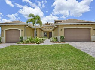 5102 Lake Overlook Ave, Bradenton, FL 34208