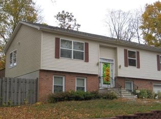 24 Cove Rd, Mount Arlington, NJ 07856