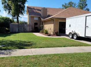 11580 Fort Caroline Lakes Dr, Jacksonville, FL 32225