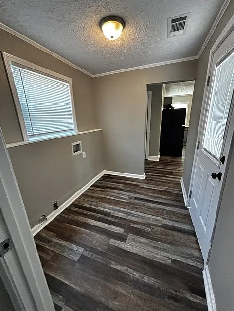3 bed, 1243 sqft, $1,600 — Photo 3