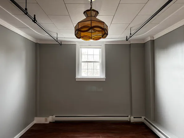 38 King Sq #4, Whitefield, NH 03598