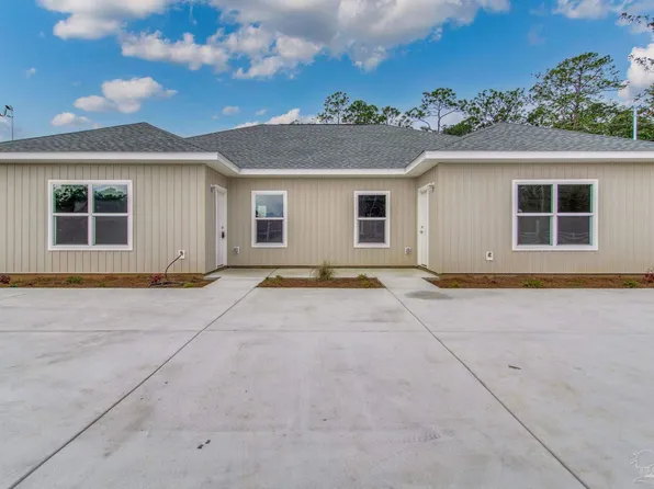 2289 Dogtrack Rd, Pensacola, FL 32506