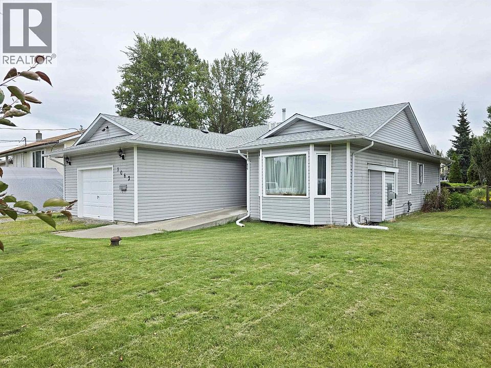 1st image of 1062 Mountain Ash Rd