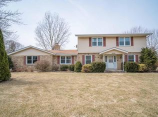 12605 N Port Washington Rd, Mequon, WI 53092