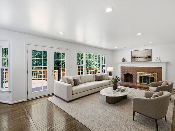 2nd image of 14544 Pebblewood Dr