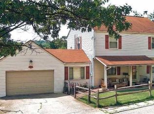 935 Greendale Dr, Charleston, WV 25302