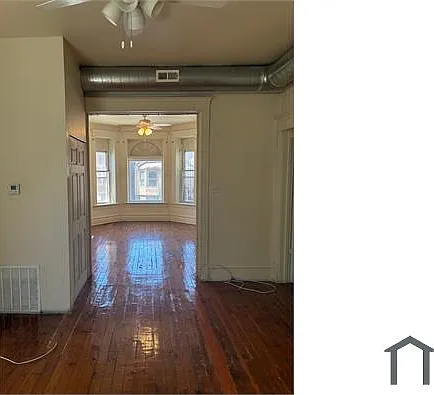 3 bed, $1,650 — Photo 2