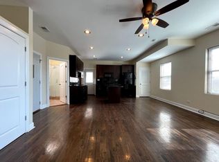 4051 N Kedzie Ave #2, Chicago, IL 60618
