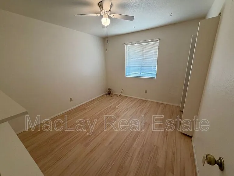 603 E Hondo Ave — Photo 9