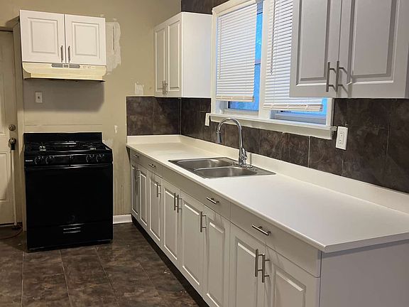 4th image of 1011 Kirkwood St #1