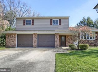 310 Pinewood Dr, Shiremanstown, PA
