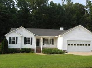 613 Quest Ridge Dr, Fuquay Varina, NC 27526