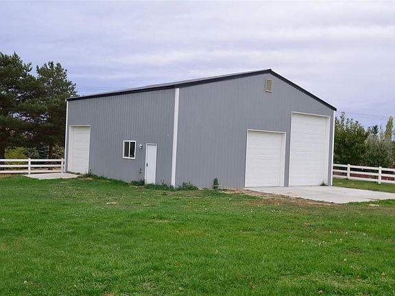 3rd image of 93704 E Granada Ct