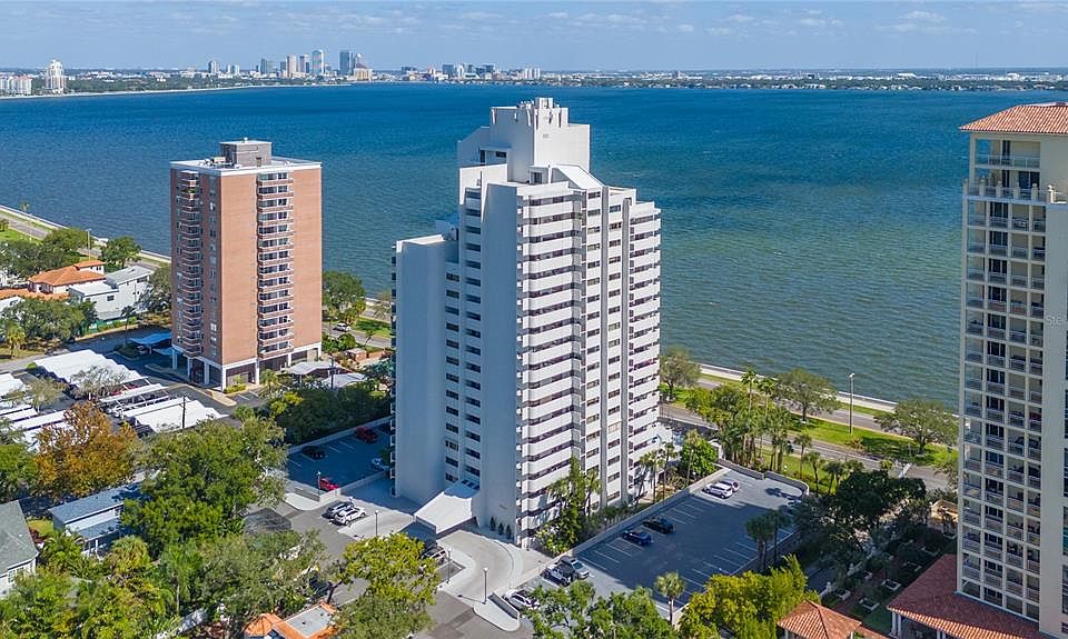 1st image of 4141 BAYSHORE BOULEVARD #802