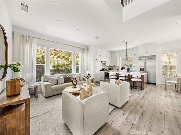 4th image of 20631 W Chestnut Cir