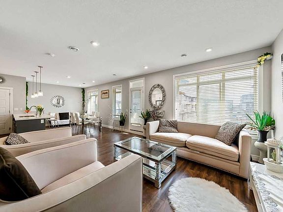 4th image of 116 N Savanna Walk NE