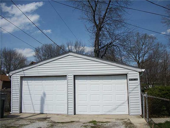 4th image of 2856 Boyd Ave