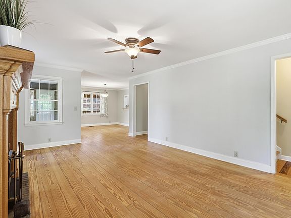 4th image of 491 Pierce Rd