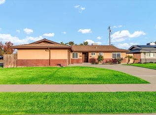 2275 N Kensington Way, Hanford, CA 93230