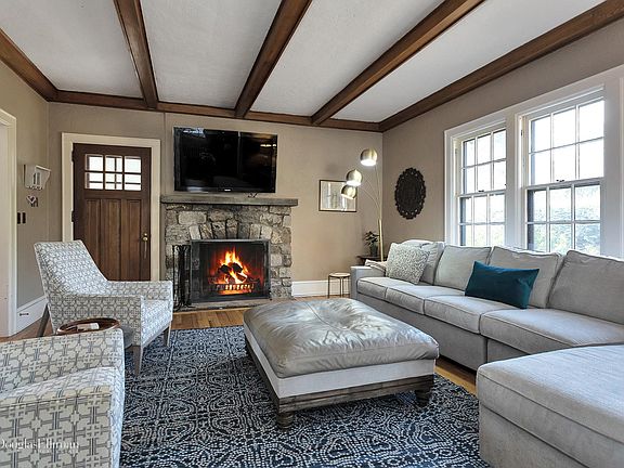 4th image of 7 Orchard Ln